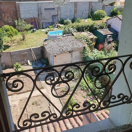 Petit Coin En Lomagne Pour La Nuit Apartment Beaumont-de-Lomagne Екстериор снимка